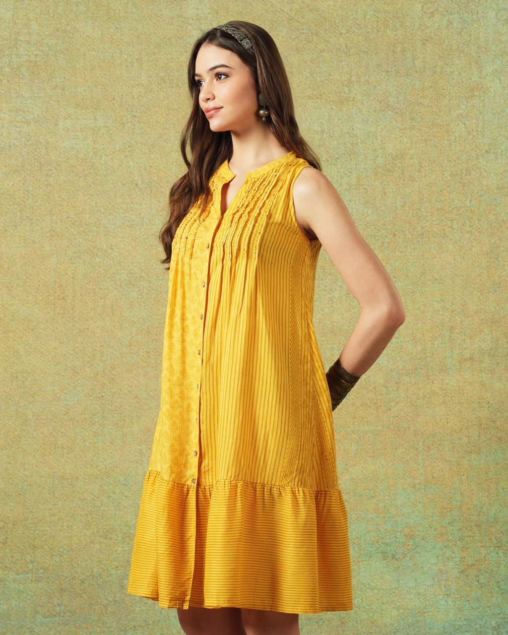Sleeveless A-line Shirt Dress Yellow Moth and Stripe Print