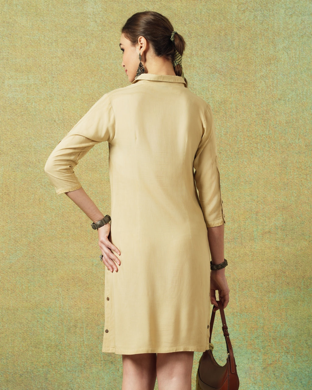 Collared Beige Dress with Details Straight Cut
