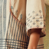 Close up of sleeve of Beige block printed tunic with princess line cut and embroidered pocket – RA Studio