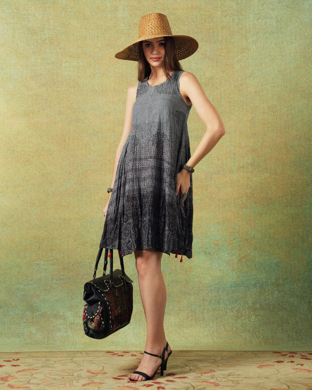 Crinkled Black Grey Breezy Shift Dress Gently Flared Dress