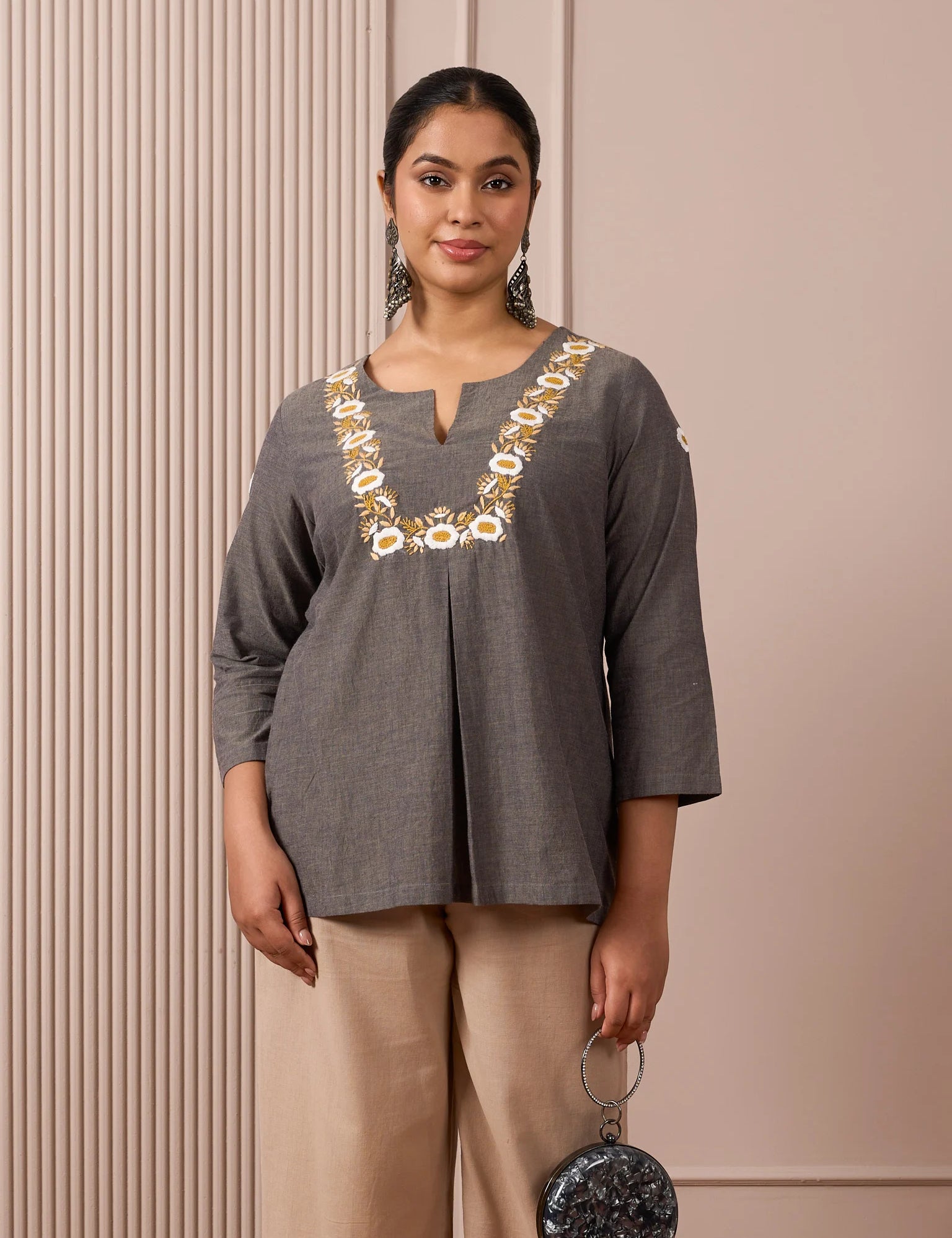 RA Studio Dark Grey Mangalgiri With White Embroidery