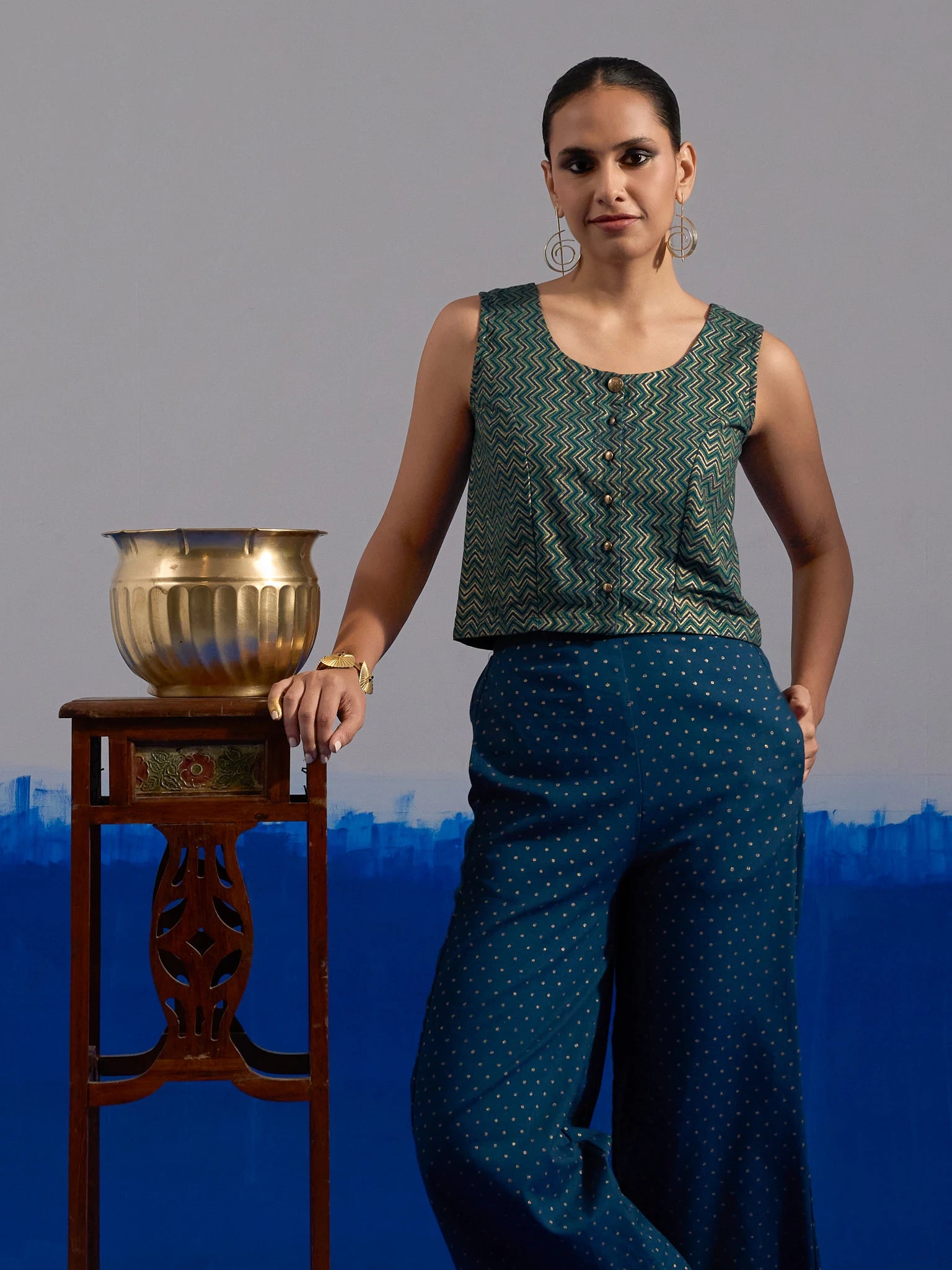 RA Studio Blue Base Zig-Zag Block Print Princess Line Sleeveless Crop Top with Front Buttons