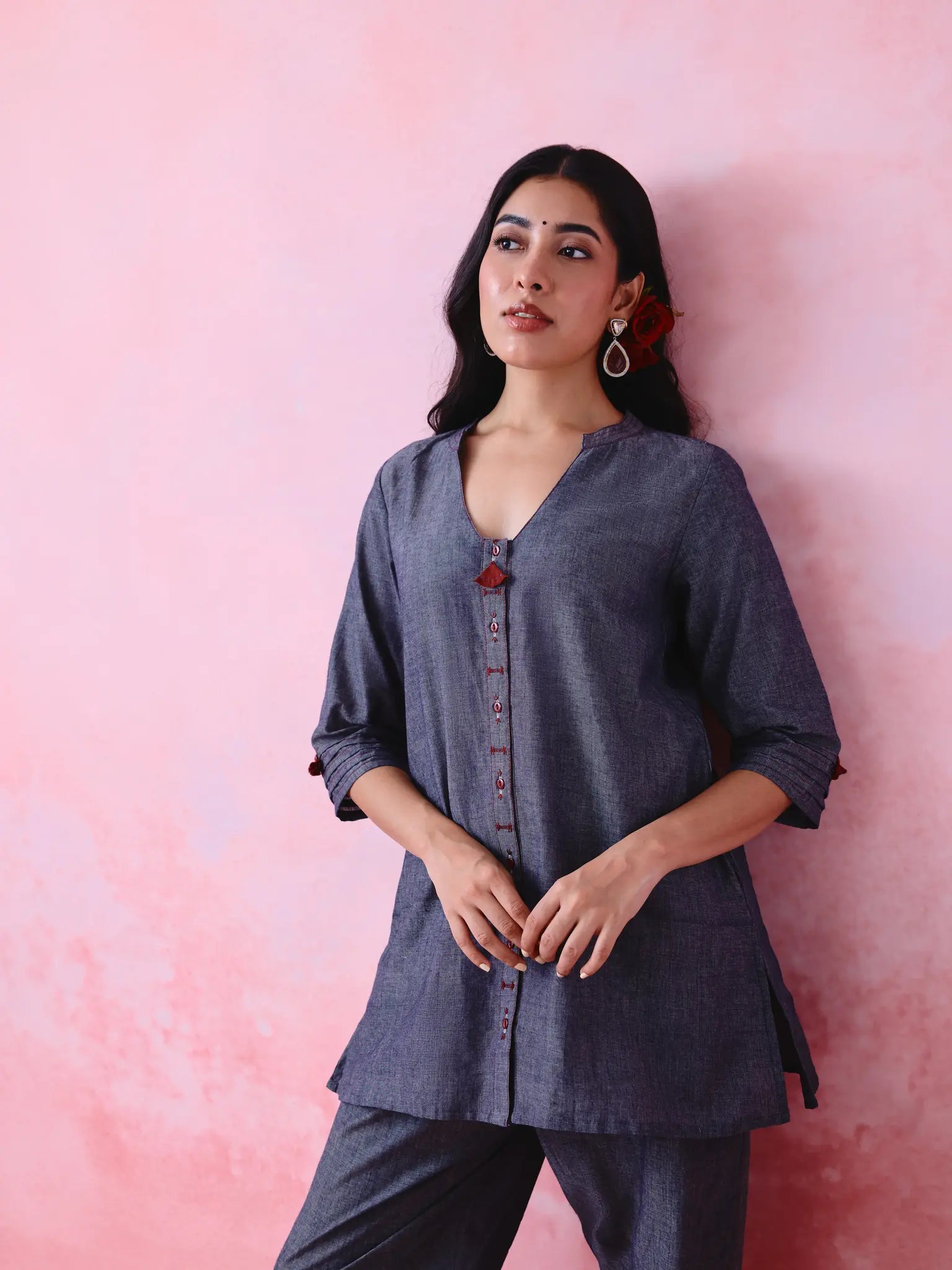 Grey cotton Mangalgiri kurta and pant co-ord with hand embroidery, multicolour buttons and cotton-bell details.