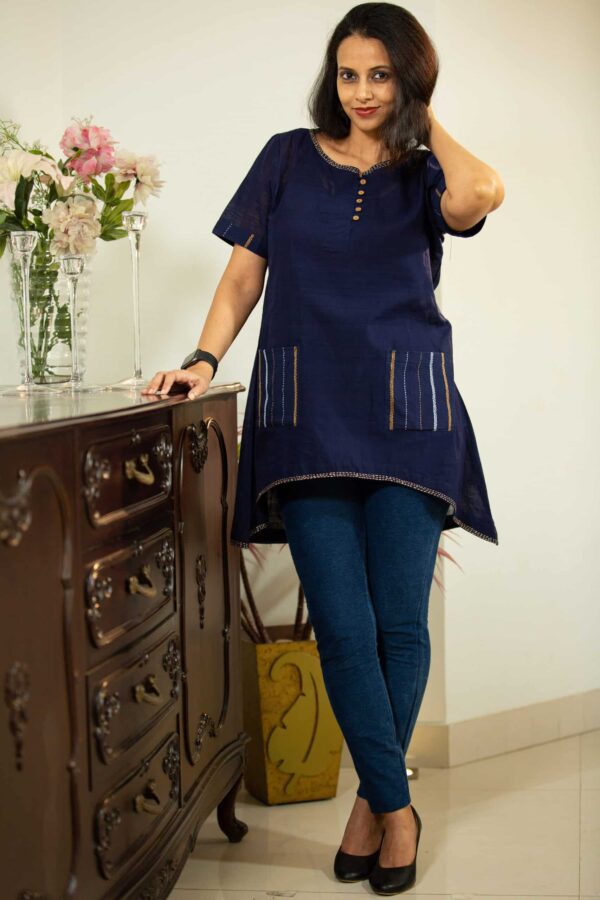 Hand Embroidered Navy Blue Mangalgiri Cotton Kurta