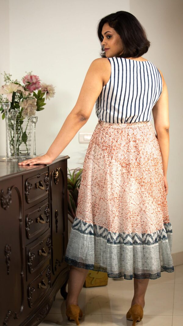 Block Printed Mulmul Skirt with Ruffled Hemline and Kota Doria Accents - Image 3