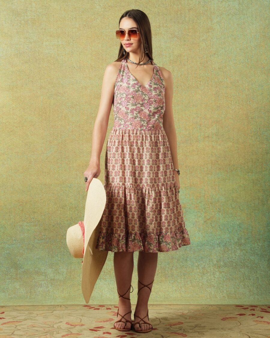 Pink crinkled Jaipur block print halter neck dress with Jaal pattern – RA Studio