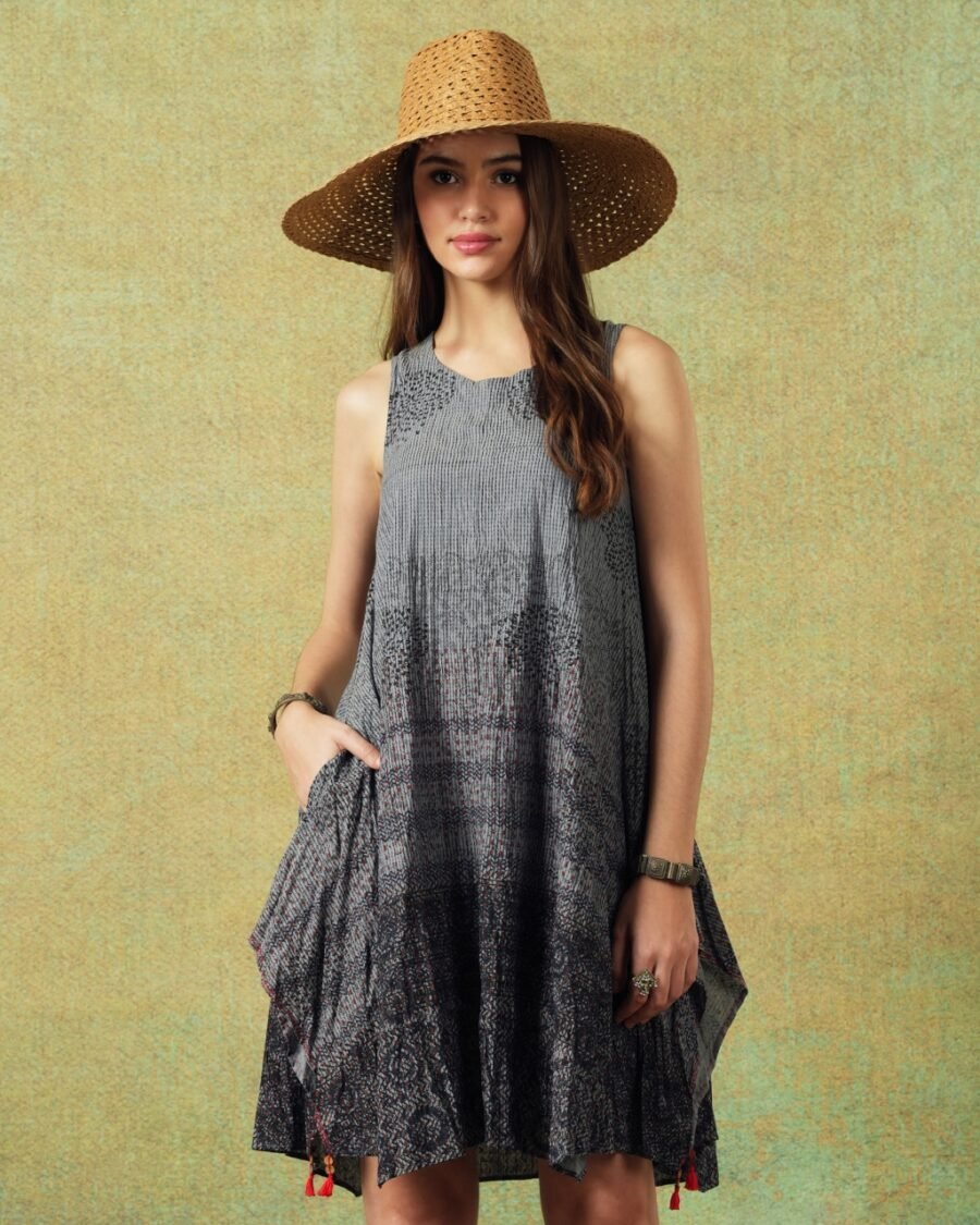 Crinkled Black Grey Breezy Shift Dress Gently Flared Dress - Image 1