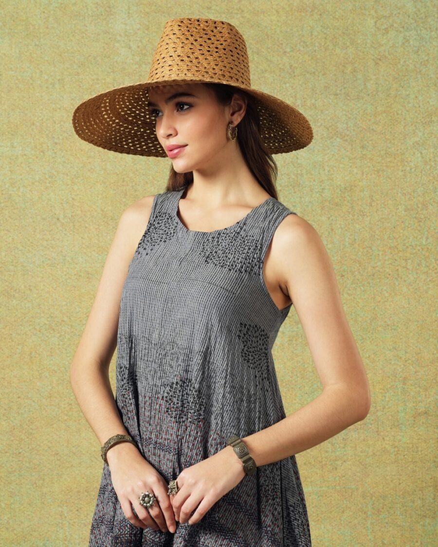 Crinkled Black Grey Breezy Shift Dress Gently Flared Dress - Image 5