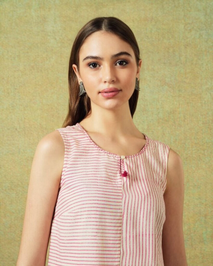 Sleeveless Tunic Pink Thin Stripes