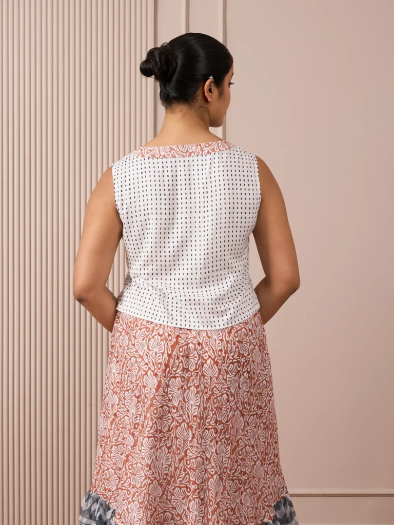 RA Studio Rust Red Mulmul Skirt with Blue Border & Cotton Inner